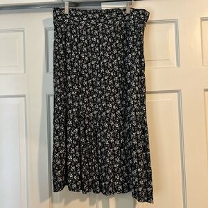 Madewell Black and White Floral Midi Skirt